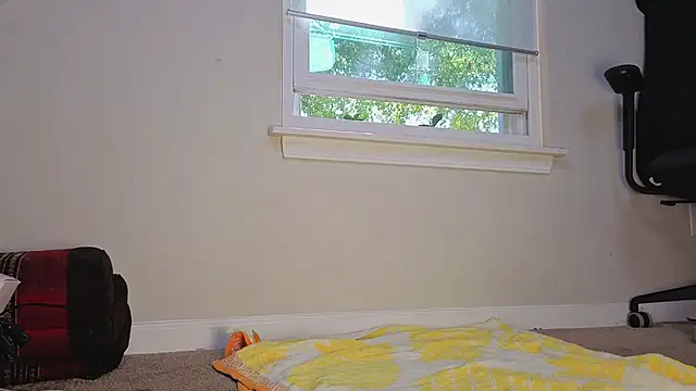 Theonlydreamybull online show from November 12, 6:01 pm