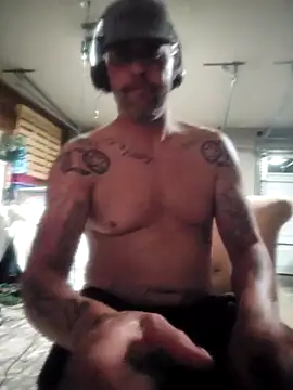 LongandEasy77 online show from February 25, 7:08 am