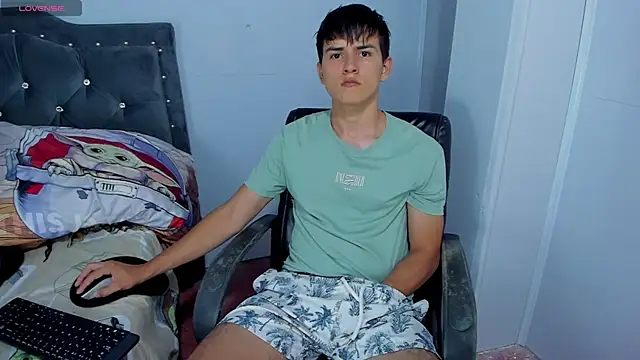 Jacobb Lee online show from October 20, 8:20 pm