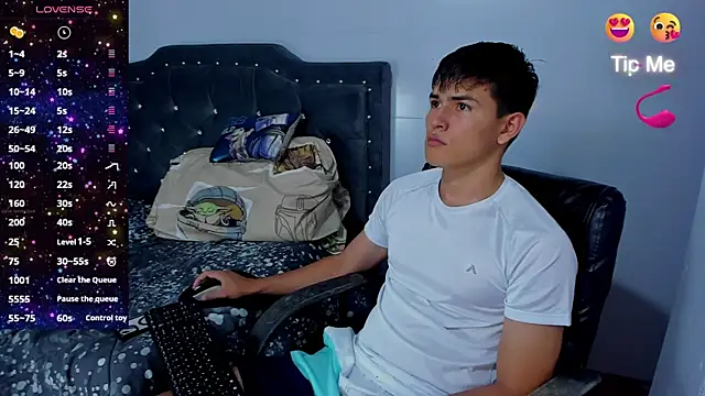 Jacobb Lee online show from October 4, 8:54 pm
