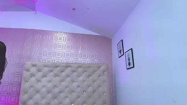 Sara Desire online show from March 17, 12:25 pm