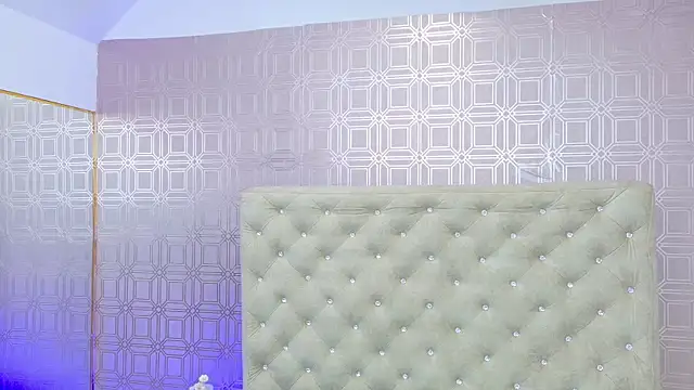 Sara Desire online show from September 20, 12:10 pm