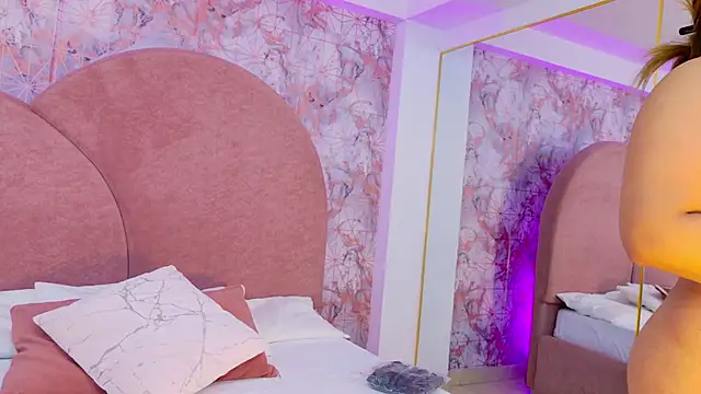 Sara Desire online show from September 25, 12:22 pm