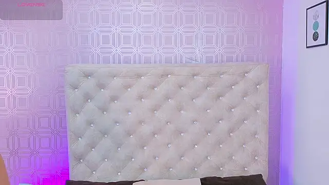 Sara Desire online show from October 2, 11:46 am