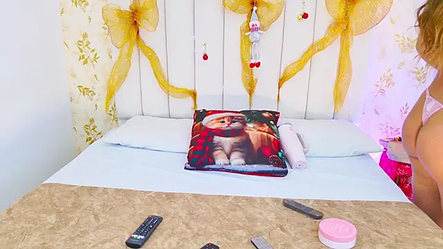 Sara Desire online show from December 21, 12:29 pm