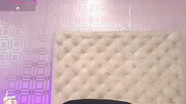 Sara Desire online show from March 12, 3:40 pm