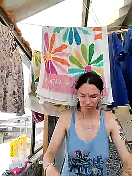 Snapshot of rebekka_simpson chatting on February 6, 4:14 pm rebekka simpson online show from February 6, 4:14 pm