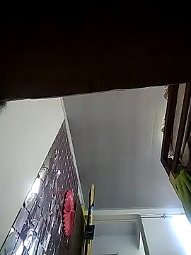 Snapshot of rebekka_simpson chatting on October 29, 11:20 am rebekka simpson online show from October 29, 11:20 am