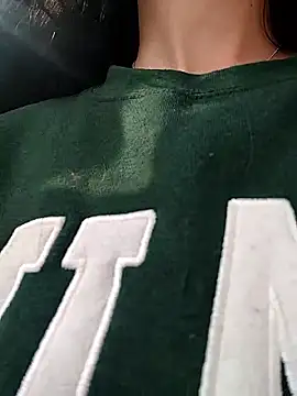 rebekka simpson online show from February 8, 2:04 pm