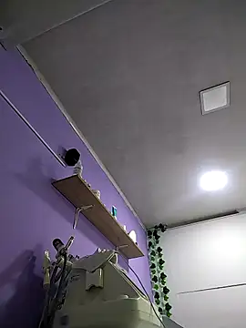 rebekka simpson online show from February 9, 3:21 pm