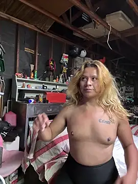 allissonw13 online show from October 9, 12:44 am