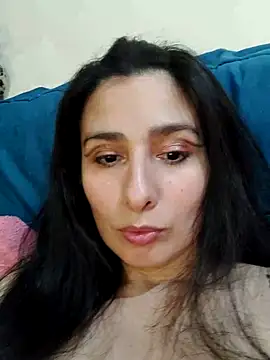 Bigyummmzul online show from May 16, 1:04 am
