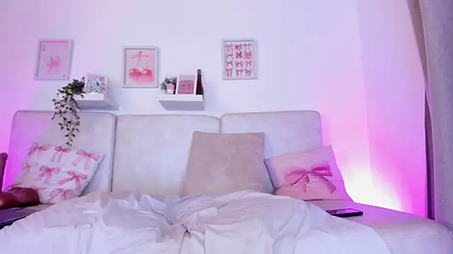 Malka Burning online show from January 8, 8:04 pm