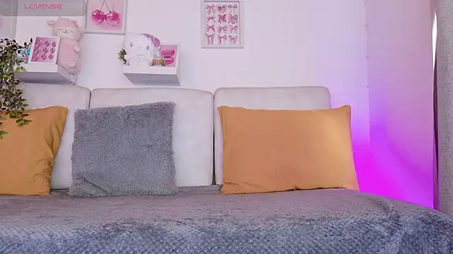 Malka Burning online show from April 13, 8:02 pm