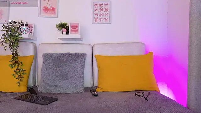 Malka Burning online show from March 20, 8:10 pm