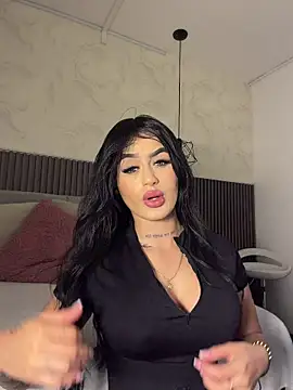 SOPHICARTERS online show from May 1, 12:43 pm