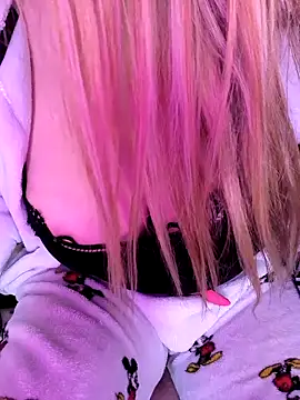 Afnane   charmouta online show from December 20, 2:42 pm