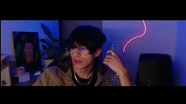 jay dimarco2 online show from February 25, 8:25 am