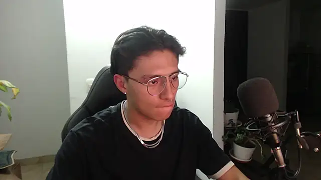 jay dimarco2 online show from December 17, 4:39 am