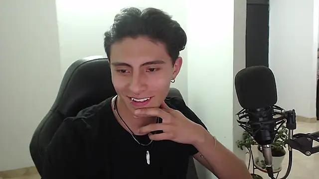 jay dimarco2 online show from September 23, 3:35 am