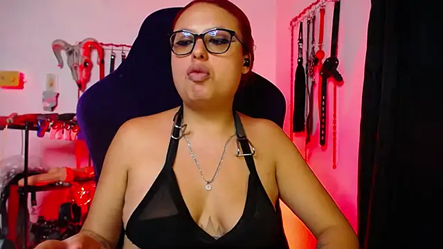 Snapshot of slave_Rubi chatting on May 27, 1:57 am slave Rubi online show from May 27, 1:57 am