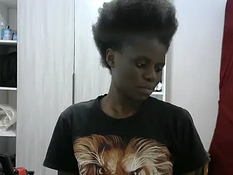 Snapshot of hottgirlval chatting on June 9, 11:55 am hottgirlval online show from June 9, 11:55 am