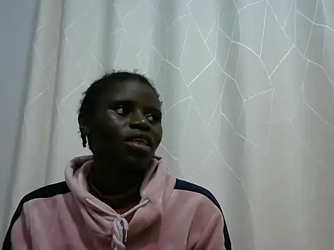 Snapshot of hottgirlval chatting on June 18, 5:40 pm hottgirlval online show from June 18, 5:40 pm