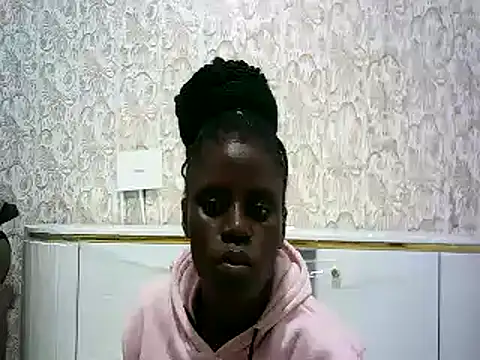 Snapshot of hottgirlval chatting on December 13, 7:32 pm hottgirlval online show from December 13, 7:32 pm