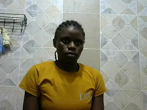 Snapshot of hottgirlval chatting on May 7, 11:35 am hottgirlval online show from May 7, 11:35 am
