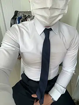 harrylouis1357 online show from March 8, 5:28 am