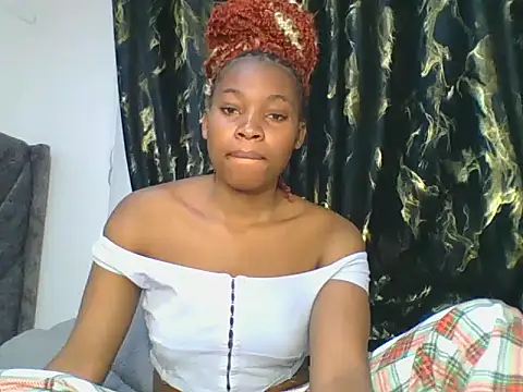 Snapshot of _Becky002 chatting on October 18, 3:47 pm Becky002 online show from October 18, 3:47 pm