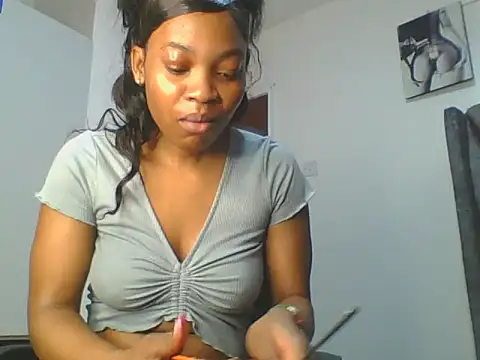 Snapshot of _Becky002 chatting on July 8, 8:48 am Becky002 online show from July 8, 8:48 am