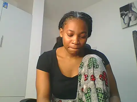 Snapshot of _Becky002 chatting on June 29, 10:26 am Becky002 online show from June 29, 10:26 am