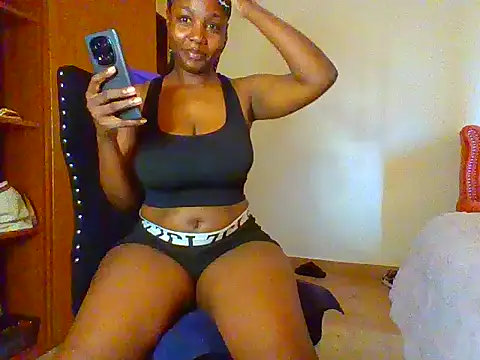 Queen le online show from May 1, 8:41 am