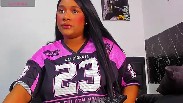 kriixtybrown online show from April 13, 6:56 pm