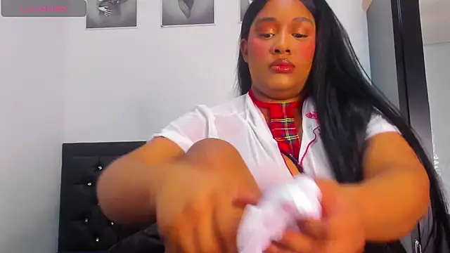 Snapshot of kriixtybrown chatting on May 16, 7:46 pm kriixtybrown online show from May 16, 7:46 pm