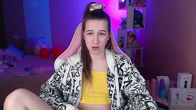 Snapshot of ur_kitty__ chatting on March 2, 12:36 pm ur kitty online show from March 2, 12:36 pm