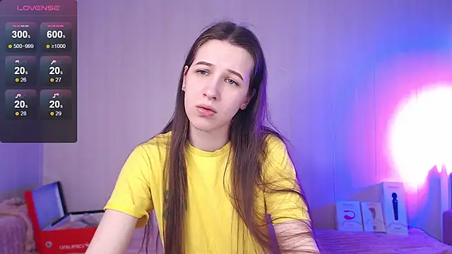 ur kitty   online show from December 19, 10:06 am