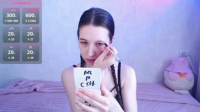 ur kitty   online show from February 15, 5:08 am