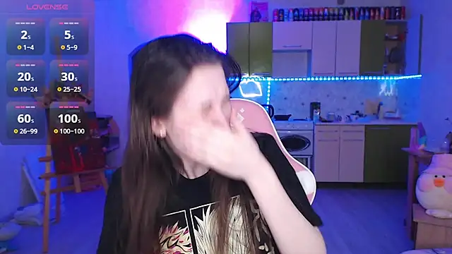 ur kitty   online show from April 3, 1:06 pm