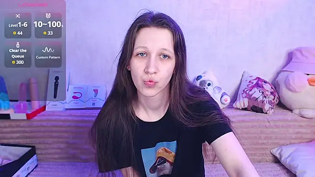 ur kitty   online show from February 22, 1:02 pm