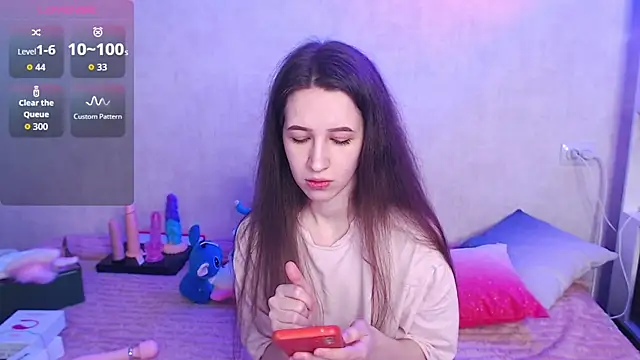 ur kitty   online show from February 18, 10:01 am