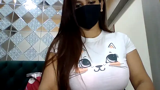 Snapshot of sparkling_queen chatting on November 5, 1:52 am sparkling queen online show from November 5, 1:52 am