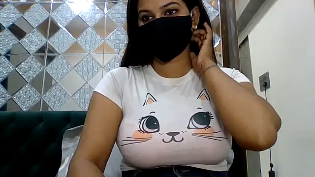 sparkling queen online show from October 17, 1:31 am