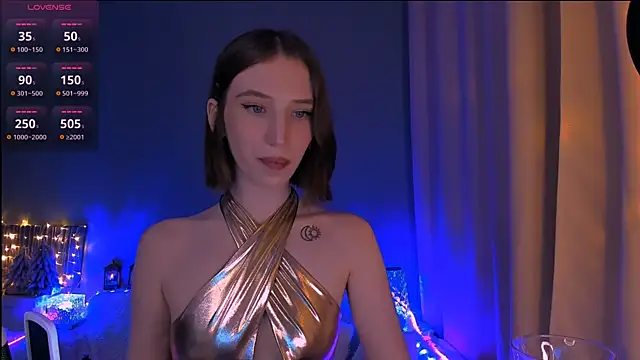 Snapshot of ellaamber chatting on December 30, 1:26 am ellaamber online show from December 30, 1:26 am