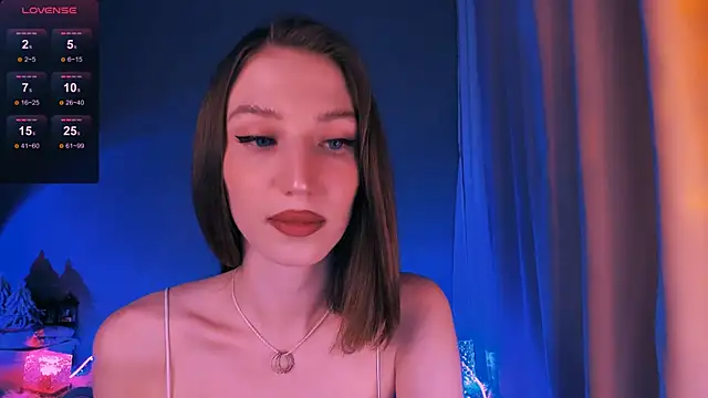 Snapshot of ellaamber chatting on December 21, 2:13 am ellaamber online show from December 21, 2:13 am