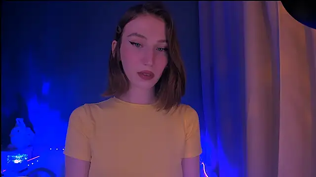 Snapshot of ellaamber chatting on September 10, 11:48 pm ellaamber online show from September 10, 11:48 pm