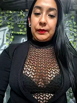 Snapshot of Bella_keny chatting on March 17, 7:58 pm Bella keny online show from March 17, 7:58 pm