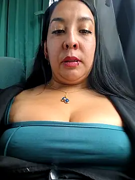Bella keny online show from May 8, 4:44 pm