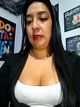 Bella keny online show from February 13, 7:58 pm